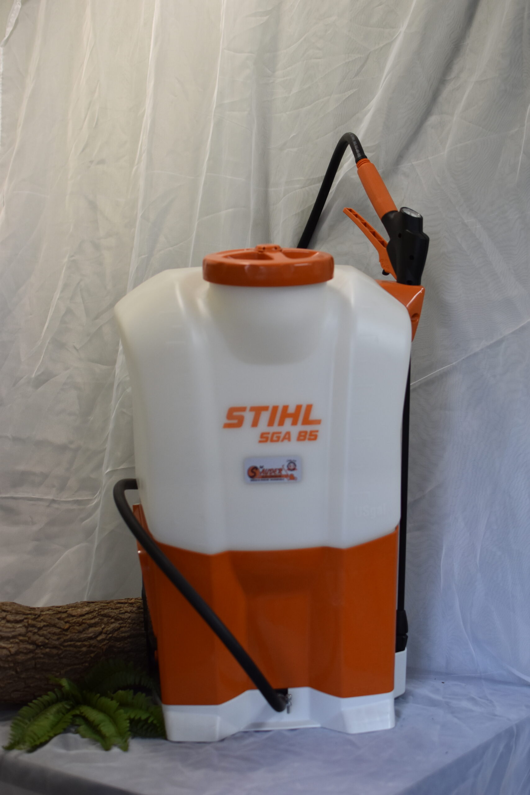 STIHL SGA 85 - 4.5 Gal Sprayer  // Battery Operated