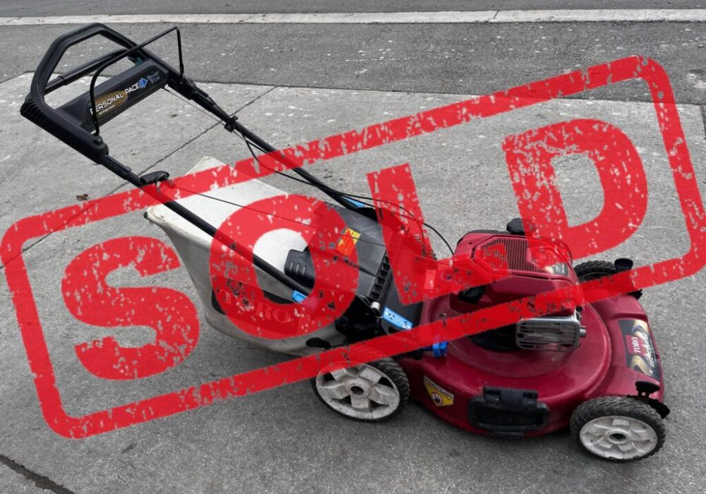 22” Toro S/P recycler mower Briggs engine