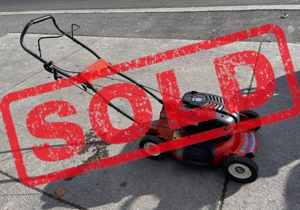 21” Husqvarna push mower Briggs engine 